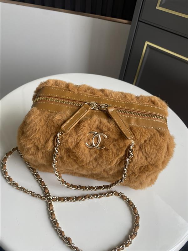 2026131205933572 700